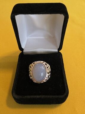 925 Silver Filigree Ring With a Beautiful Moonstone Cabochon AS:7